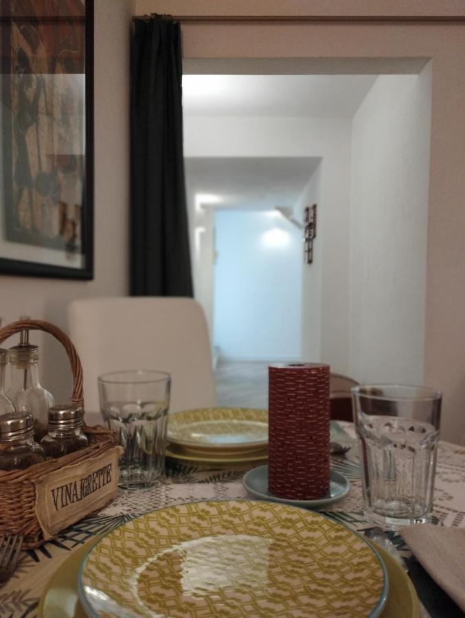 A Casa Di Esther ボローニャ エクステリア 写真